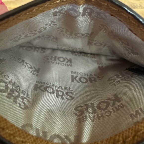 Michael Kors Card Holder - Picture 3 of 5